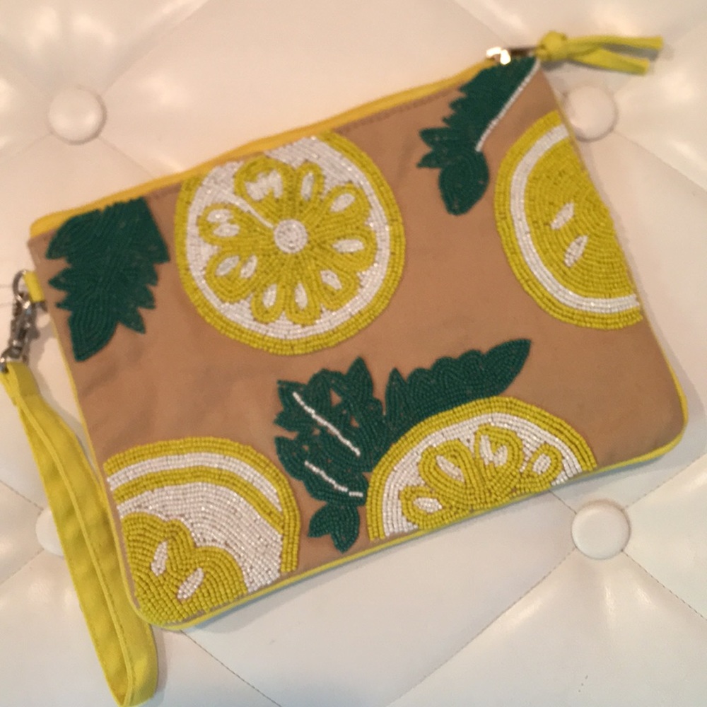 Beaded lemon clutch